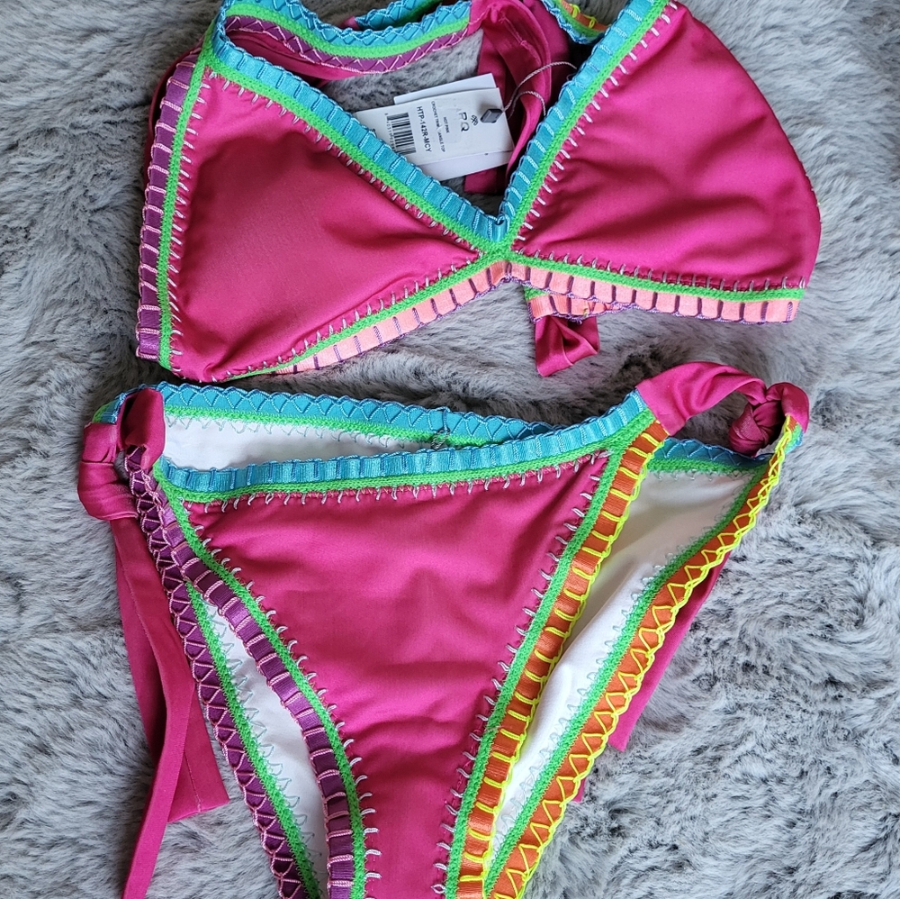 Solange Ferrarini Inspired Crochet Trim Bikini Top & Crochet Trim Side Tie Bikin - Picture 2 of 4